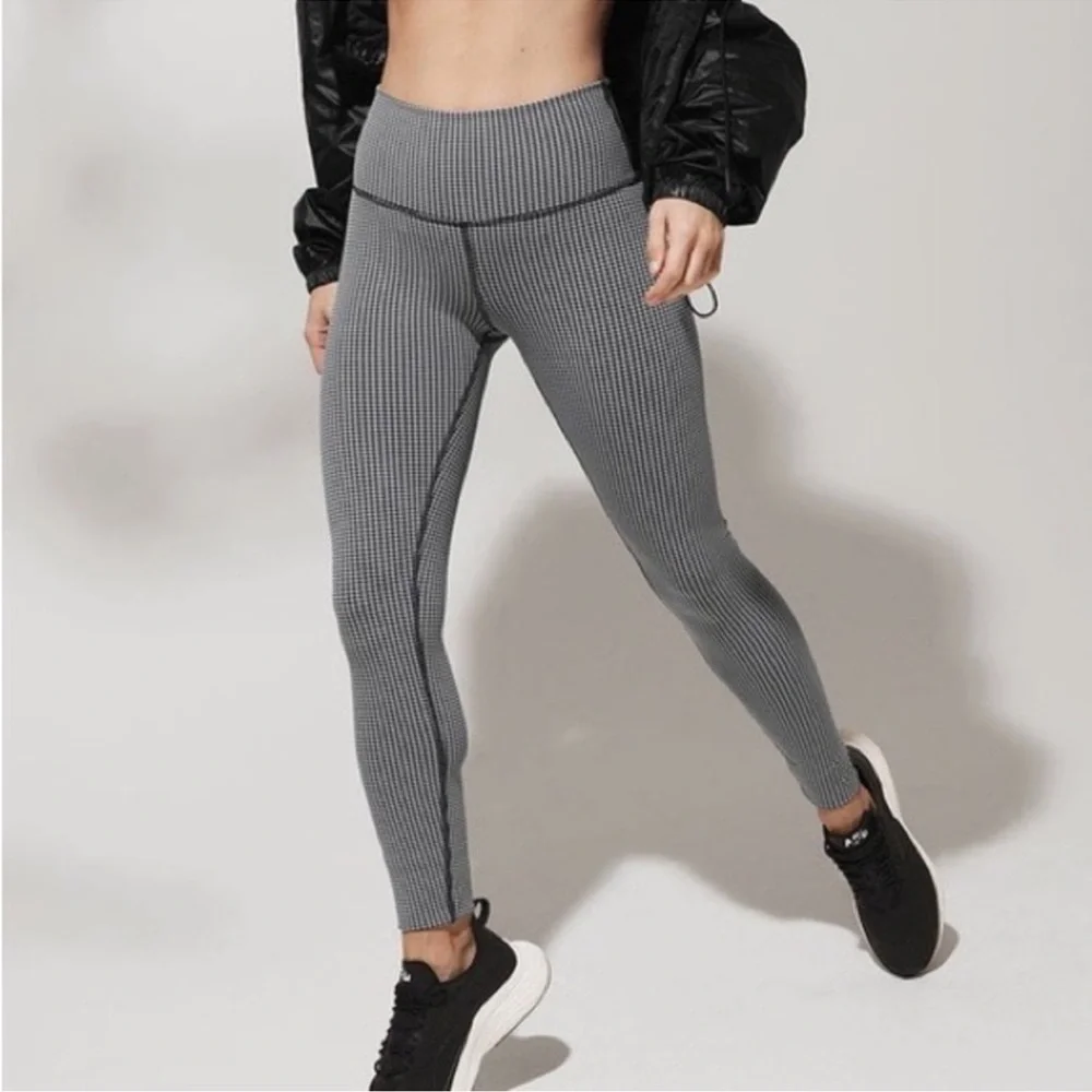 Alo yoga leggins - Picture 14 of 15